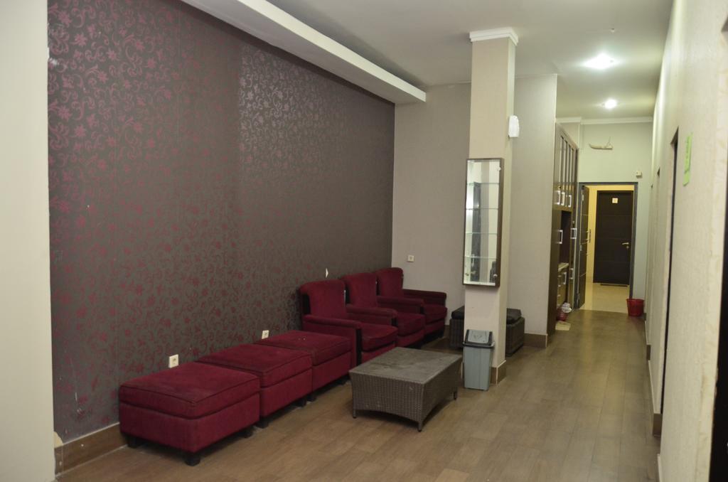 Premiere Hotel Tegal 外观 照片
