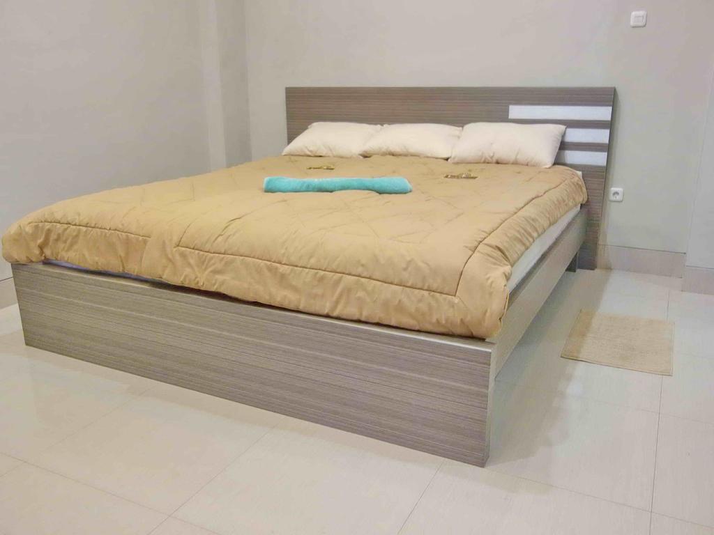 Premiere Hotel Tegal 客房 照片